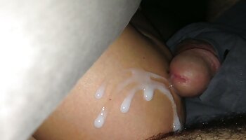 ماساژهای عاطفی کوس وکون ناب مگوری داغ بچه های بزرگ ژاپنی ، رابطه جنسی ایجاد کرد